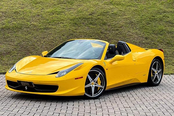 Ferrari 458 Spider F1 V8